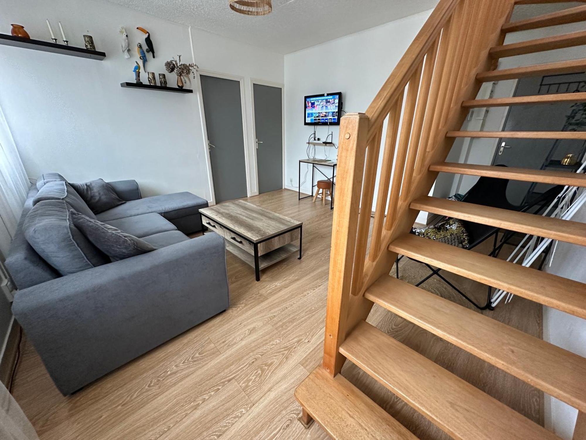 Apartment Hyper Centre Cherbourg, Superbe Duplex De 72 M2 *